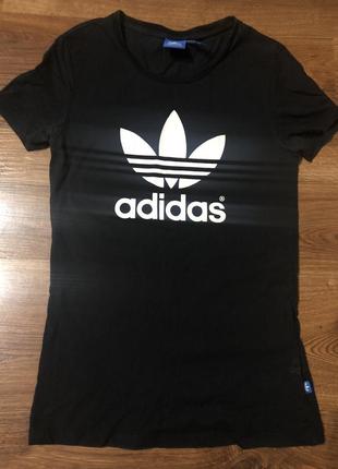 Футболка adidas