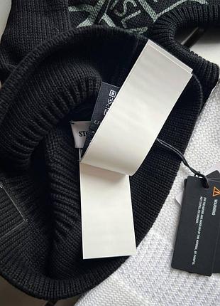 Балаклава від колаборації stone island х supreme glow knit balaclava