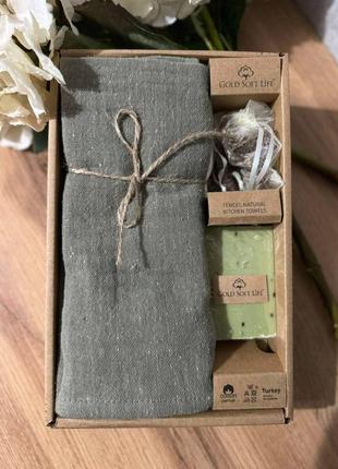 Подарунок на 8 березня подарунковий набір3 фото