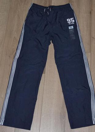 Спортивные штаны на подкладке утепленные oshkosh рост от 150-1601 фото