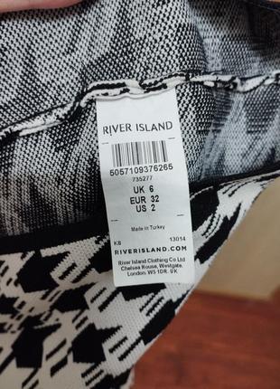 Подовжений топ у гусячу лапку від river island у розмірі eur 329 фото