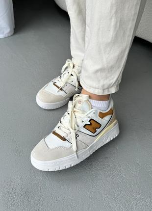 Женские замшевые кроссовки new balance 550 beige brown