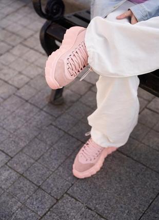 Женские розовые кроссовки6 фото