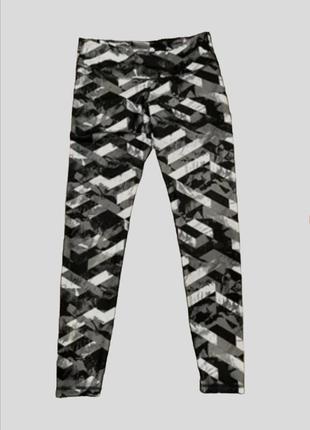 Спортивные лосины для фитнеса old navy active go dry black, white, and grey abstract leggings