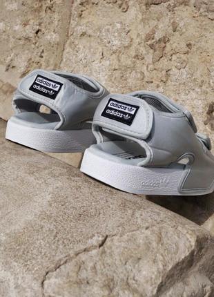 Шикарные сандали adidas adilette 3.0 grey sandals сандалі босоніжки босоножки9 фото