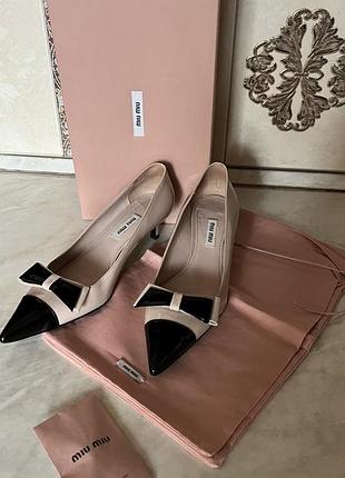 Kitten heels туфлі