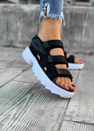 Шикарные босоніжки сандали fila disruptor sandals босоножки сандалі5 фото