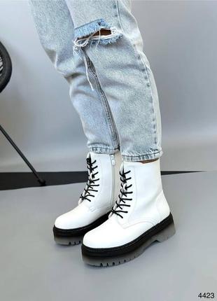 Белые ботинки с шнуровкой8 фото