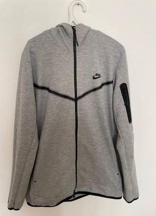 Nike tech fleece