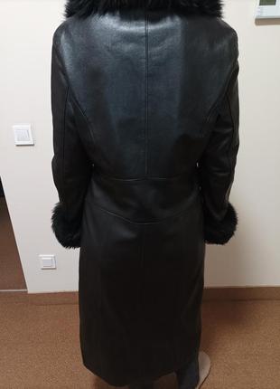 Шкіряна куртка с мехом3 фото