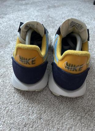 Жіночі кросівки nike waffle racer 2x. розмір 37.54 фото