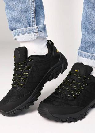 Кроссовки мужские черные желтые