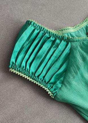 Нежное платье зеленого цвета2 фото