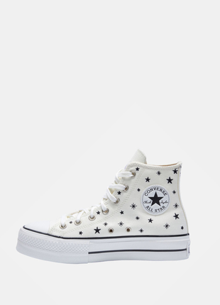 Converse chuck taylor all star lift.