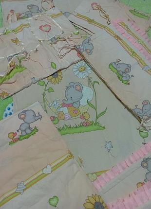 Комплект в дитяче ліжечко