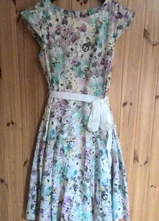 Летнее брендовое платье laura ashley (лора эшли) англия.