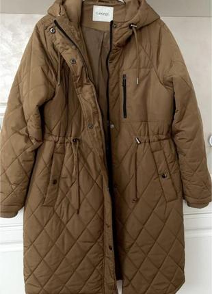 Брендовое пальто на синтепоне3 фото