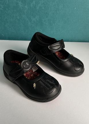 Туфлі на дівчинку  устілка 16 harry potter girls black Limestone 1 strap school shoes size 8