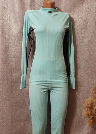 Шикарный термокостюм/спортивный костюм/