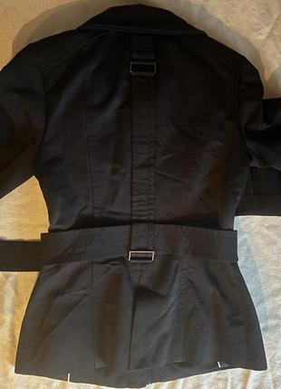 Пальто демисезонное черное короткое с поясом черная курточка весенняя на пуговицах2 фото