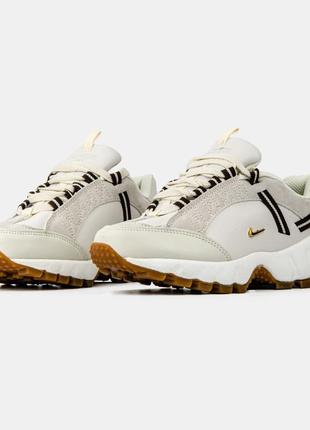 Жіночі кросівки топ🥭