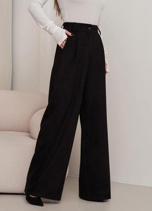 Черные широкие брюки палаццо из эко-замши2 фото
