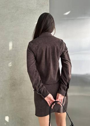 Стильный женский качественный коричневый вельветовый костюм комплект 2 двойка жакет с мини юбкой9 фото