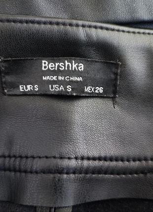 Кожаные шорты bershka4 фото