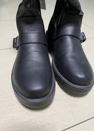 Легкі демісезонні з утеплювачем чоботи на широку ніжку з високим підйомом 41-42 розміру4 фото