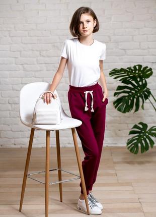 Джоггеры підліткові