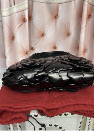 Жіноча шкіряна сумка чорна шкіряна сумка на плече сумка valentino4 фото