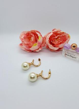 🐝🌻модні трендові сережки-гвоздики з великими перлинами liars&lovers з сайту asos7 фото
