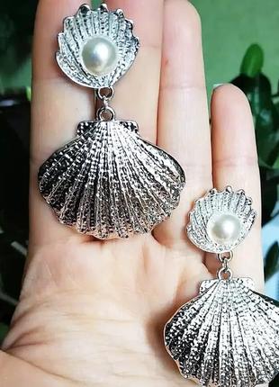 Сережки срібні з перлинами ракушки серьги3 фото