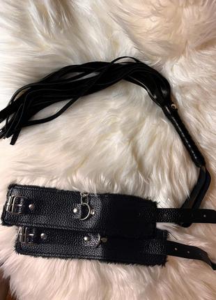 Наручники с кнутом