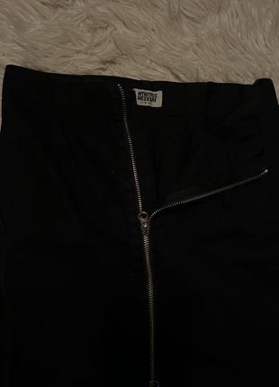Классная черная джинсовая юбка с замочком3 фото