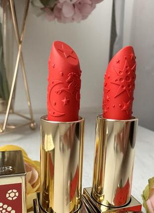 Estée lauder яркая красная помада estee lauder3 фото