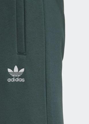 Спортивные штаны на флисе adidas3 фото