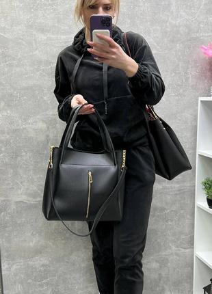 Женская стильная и качественная сумка из искусственной кожи черная9 фото