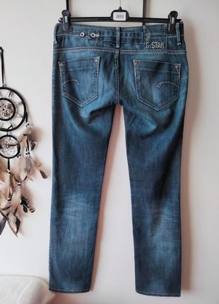 , стильные женские джинсы6 фото