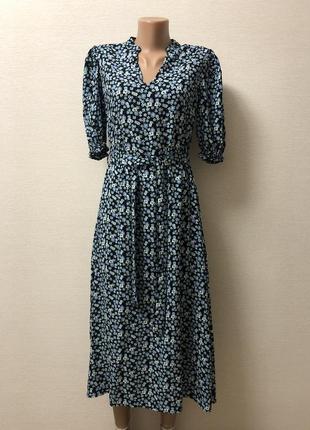 Платье миди в цветах