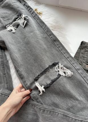 Трендовые прямые джинсы с разрезами plt новые4 фото