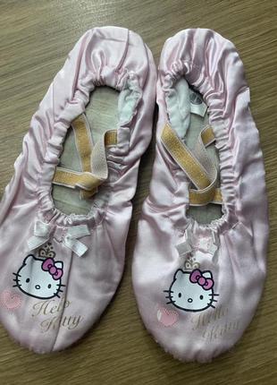 Балетки чешки 30/31 размер h&amp;m hellokitty розовые1 фото