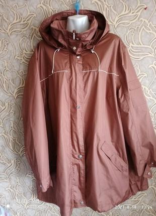 (373) отличная куртка/ветровка/дождевик gabriella chacuce большого размера