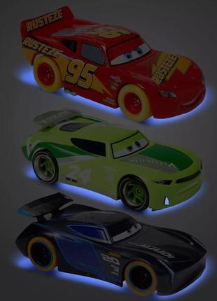 Набір машинок із підсвіткою тачки disney cars light-up pullback die cast set2 фото