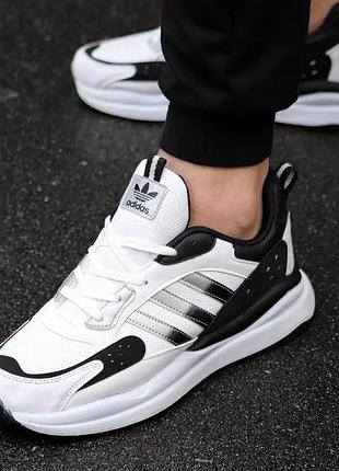 Кроссовки adidas черно-белые