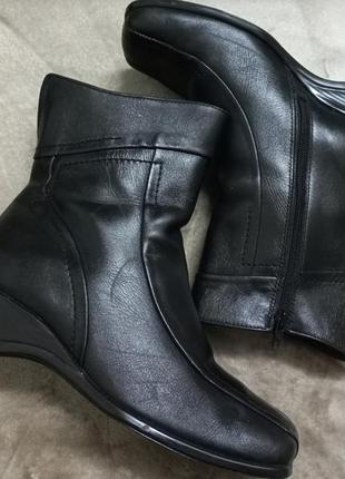 Ботинки.сапожки весна-осень кожа жен 40р. clarks индии