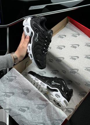 Кроссовки nike air max plus triple5 фото