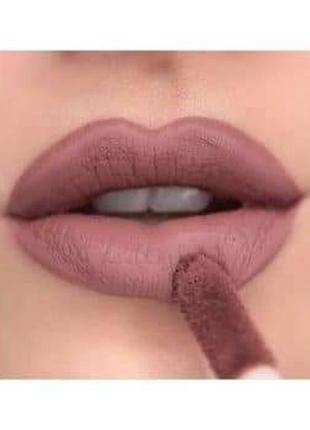 Makeup revolution matte bomb liquid lipstick
помада для губ 4.6 мл