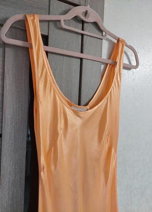 Длинное атласное платье без рукава 🔹в бельевом стиле weekday(размер 36-38)8 фото