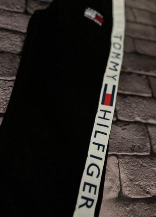 Женский костюм Tommy hilfiger
качество - lux
материал: трехнить на флисе 
размеры: s, m, l, xl, xxl2 фото